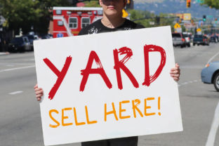 Yard Sell: A Script Handwritten Font for Digital Design